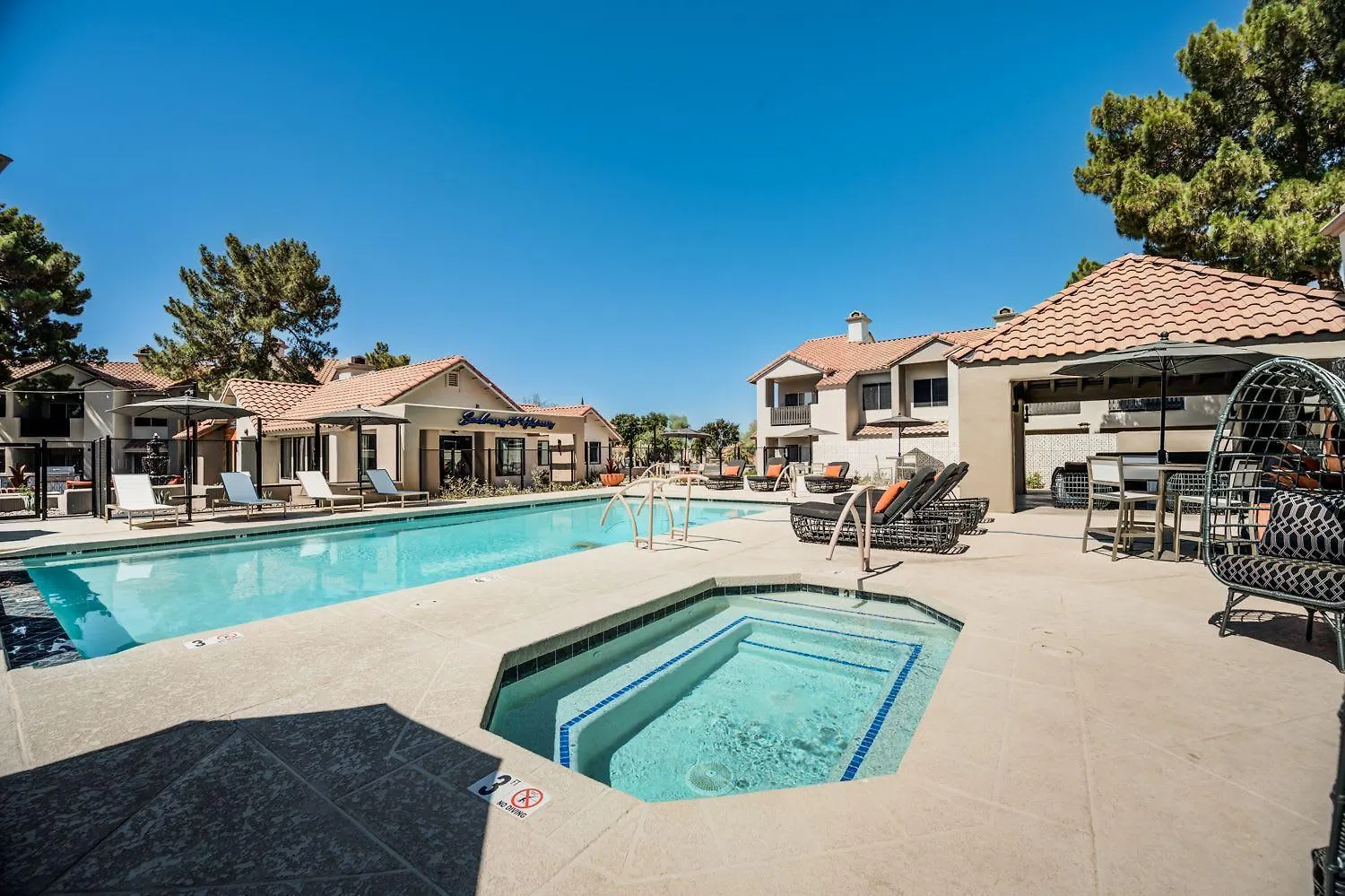 Spacious Modern Apartments At Hideaway North Scottsdale Close To Kierland Commons 0*,